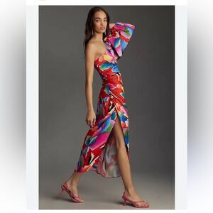 Farm Rio Size XS blemish on front left lower shoulder as seen in pic